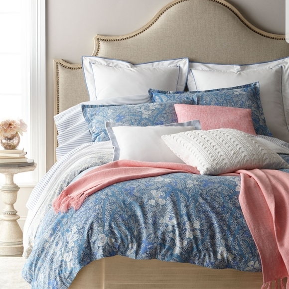 Ralph Lauren Home Meadow Lane Britt Linen Throw - Picture 2 of 8